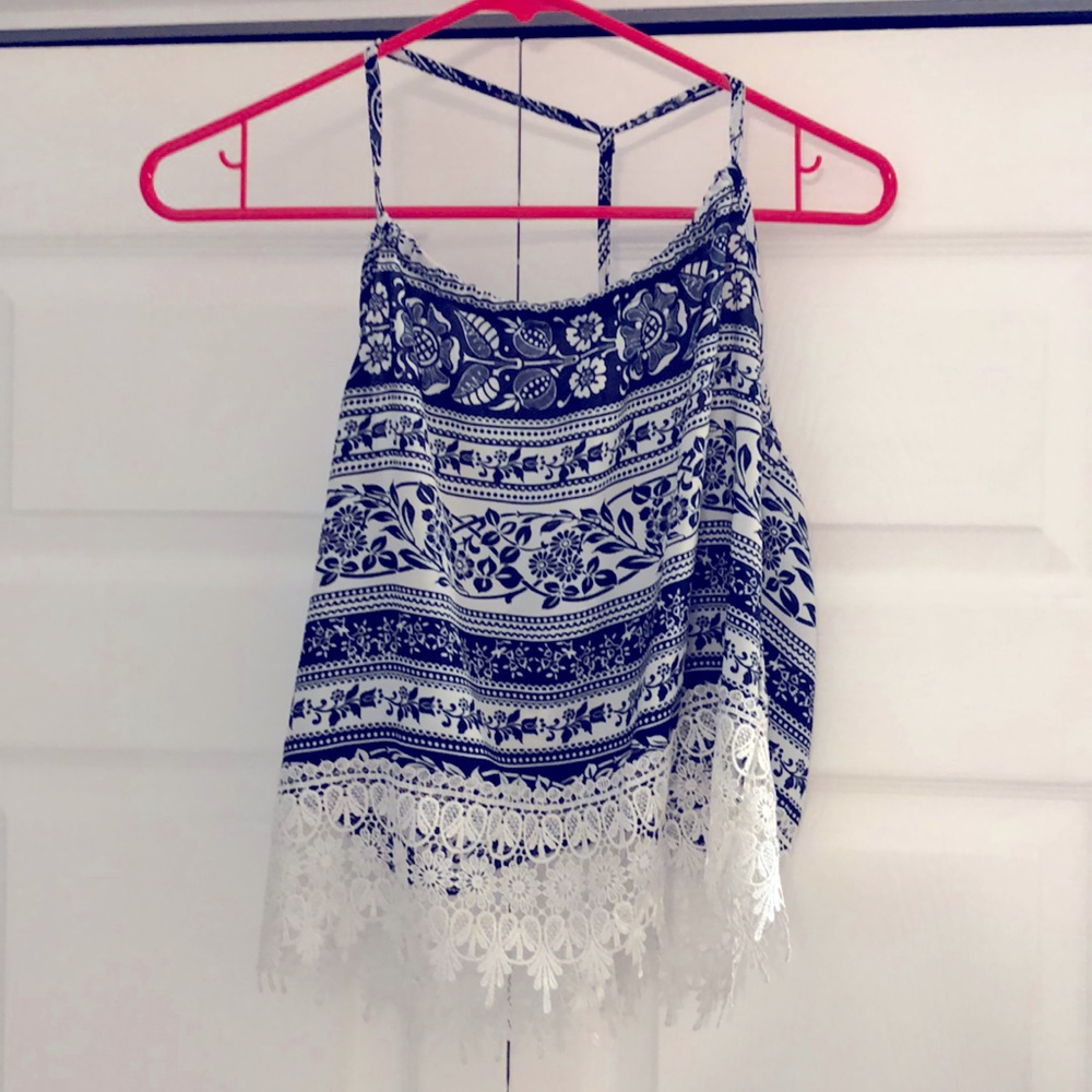 Lacy Crop Top • LA Hearts